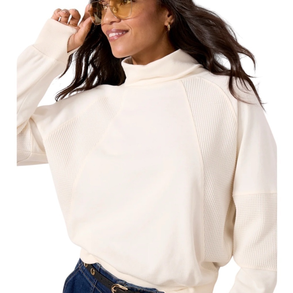 NWT Evereve Kassandra thermal mix sweatshirt - Picture 3 of 9